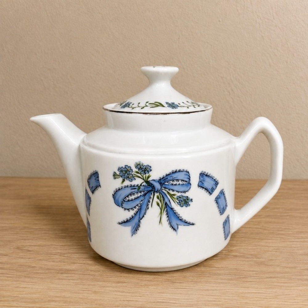 Vintage Enesco Forget Me Nots & Ribbons Porcelain Teapot Japan 1980